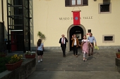 08 Si ritorna in cortile